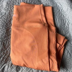 Alphalete Halo Leggings